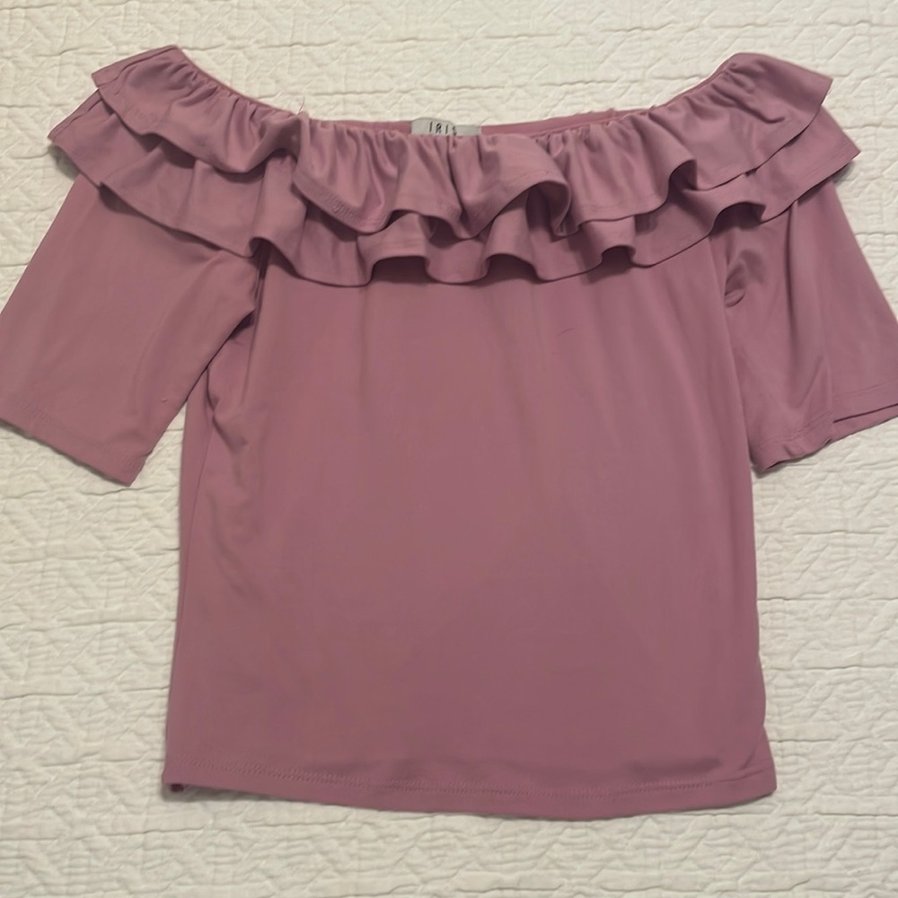 Super cute top.